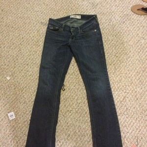 HOLLISTER JEANS