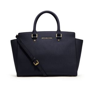 ❌SOLD❌Michael Kors Large Selma Top-Zip Satchel
