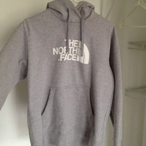North face sweater