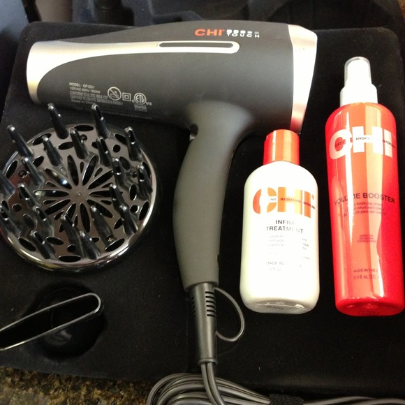 🌟🌟RESERVE🌟🌟CHI TOUCH Blow Dryer