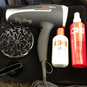 🌟🌟RESERVE🌟🌟CHI TOUCH Blow Dryer