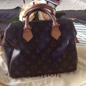 ❌Sold❌Authentic  Louis Vuitton purse