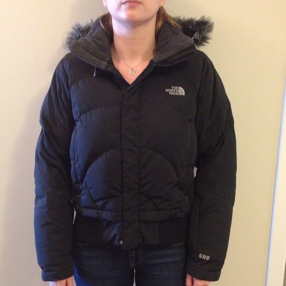 The North Face 600 fill down jacket! Free beanie!!
