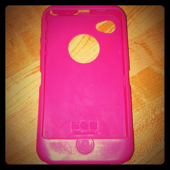 -->SOLD IN BUNDLE<-- Silicon otter box iphone 4/4s
