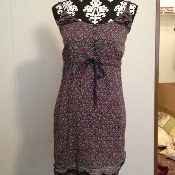 Mossimo desss SOLD IN BUNDLE