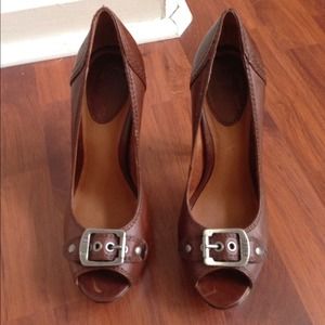New! Frye Gail pumps sz 5.5