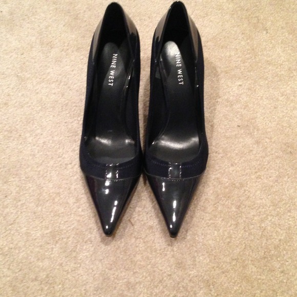 Size 7 NINE WEST Pumps!