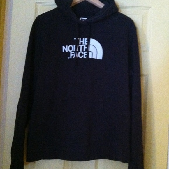 $10 off today!The North Face Hoodie 