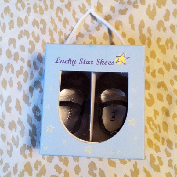 ✨ Baby Girl Shoes ✨ - Picture 4 of 4