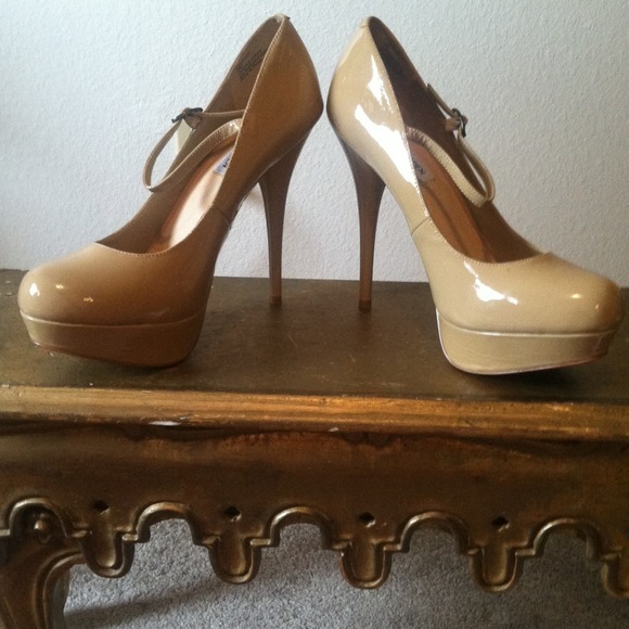 Steve madden cougarr platform mery janes