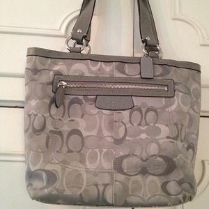 Authentic Coach Bucket Bag