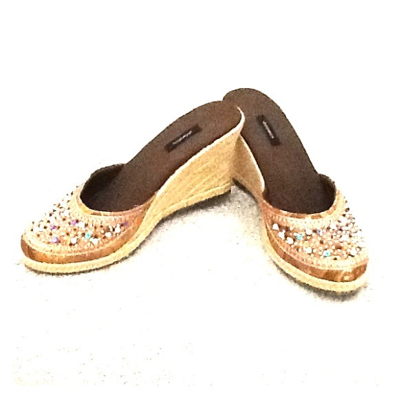 sparkly wedges by Xhilaration