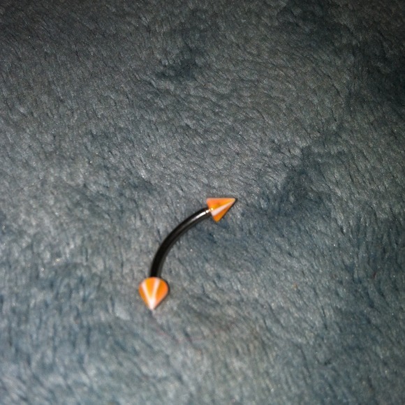 Eyebrow Arrow