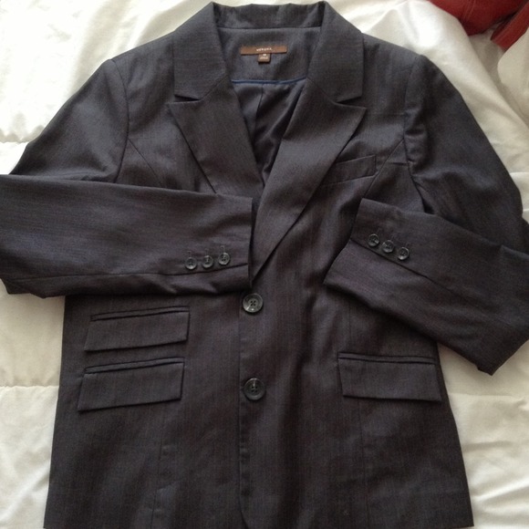 Merona charcoal pinstripe suit - Picture 2 of 4