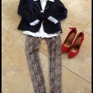 Animal print leggins