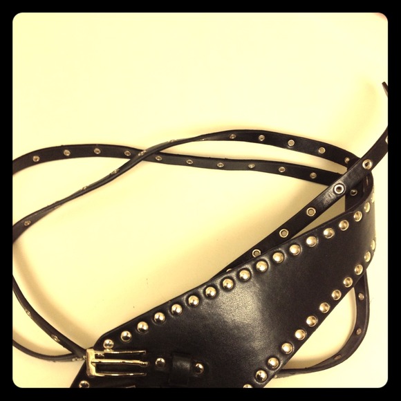 Retro belt