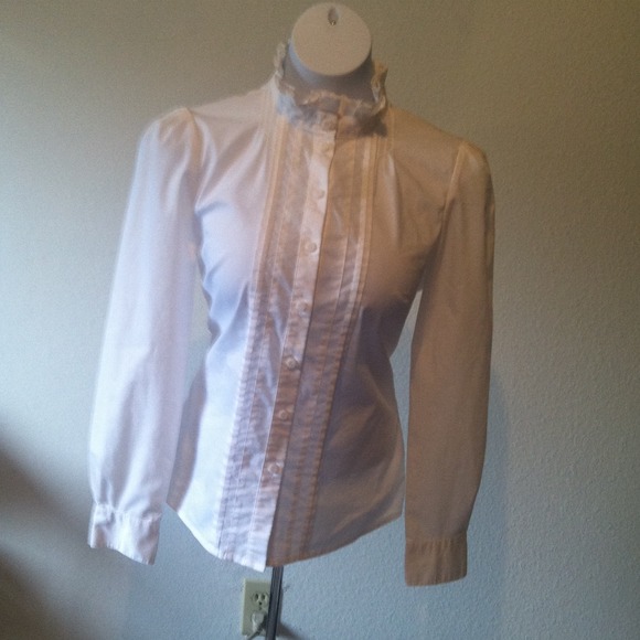 High collar Long sleeve white blouse