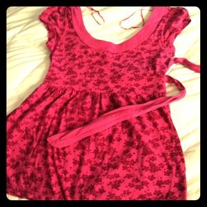 Aeropostale front and back scoop baby doll top