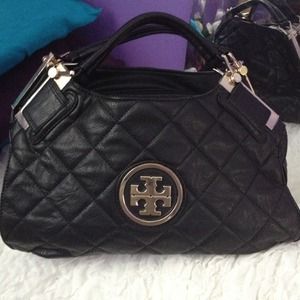 ✨Just reduced Black handbag