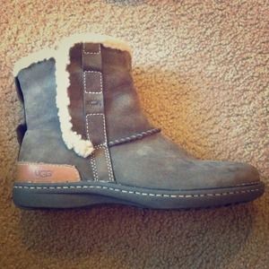 Ugh ankle booties