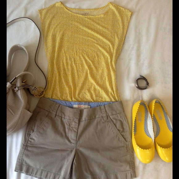 JCREW Khaki Chino Broken-in Shorts Size 00