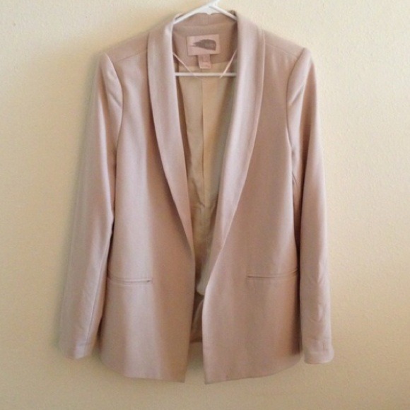 Forever 21 Jackets & Coats - 🎀Forever 21 Baby Pink Blazer Forever 21 Jackets & Coats - 🎀Forever 21 Baby Pink Blazer