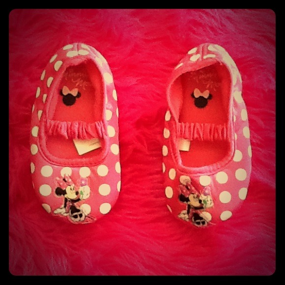 🔆TRADED🔆Cute little Minnie Slippers