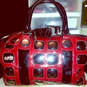 Nicole Miller red & black hand bag