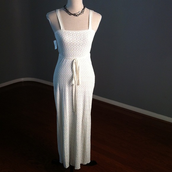 White Donna Karan Intimate Sexy Dress, Size Small.