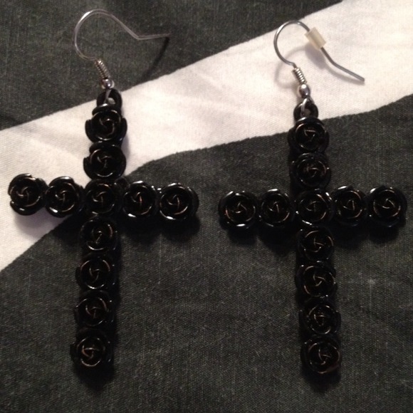 NWOT rose cross earrings
