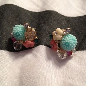 NWOT cluster studs