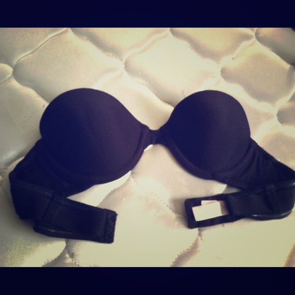 VS black bra