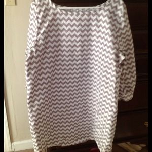Grey and white chevron 3/4 sleeve shift dress.