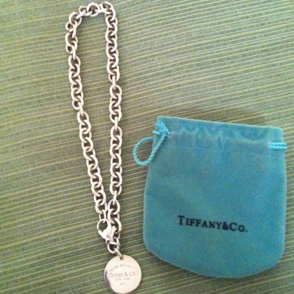 Auth. Tiffany & Co necklace