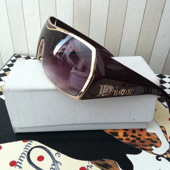Christian Dior Subglasses
