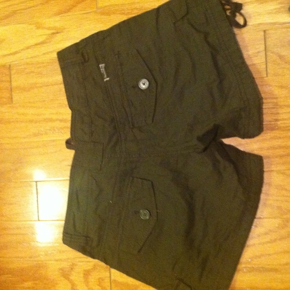 🎯SOLD🎯Union Bay shorts bundle - Picture 3 of 4