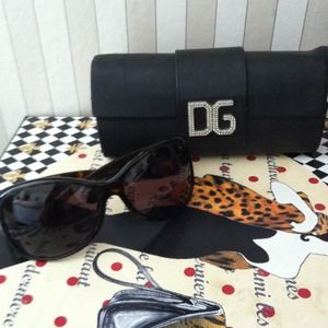 Dolce & gabbana tortoise sunglasses