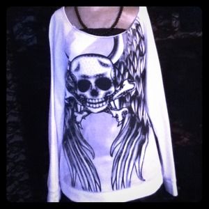 Black and white winged skull long sleeve shirt