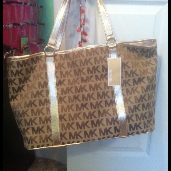 Michael Kors Authentic XL tote