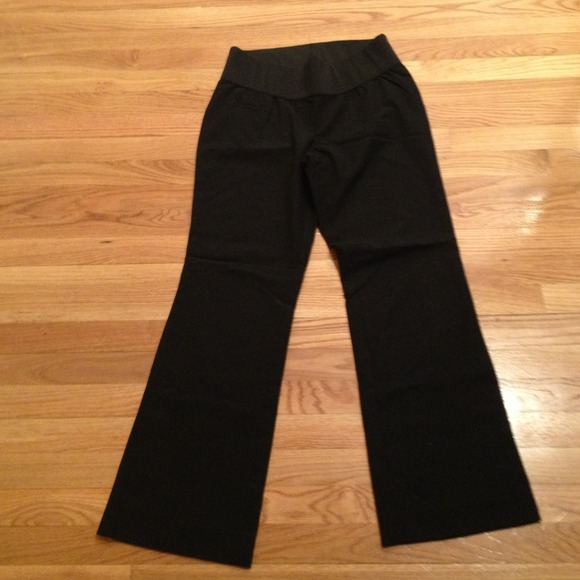 Liz Lange maternity black boot cut dress pants