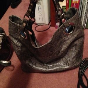 Steve Madden XL tote