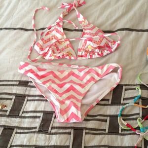 Super cute sparkley pink bathing suit size M