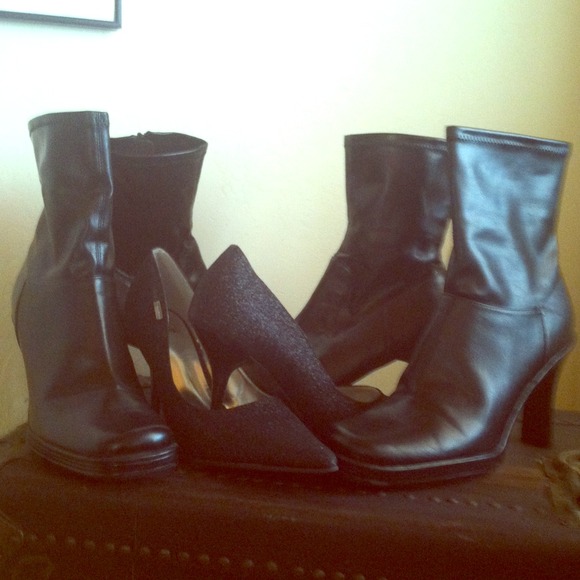 BUNDLED & TRADED!!!!!