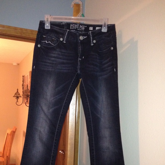 Traded!! Miss Me black skinnies 27/31