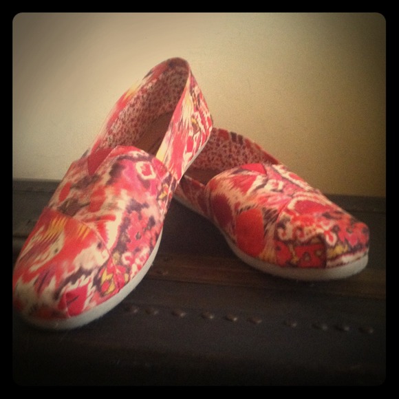 REDUCED! BOB's Shoes