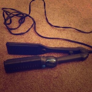 Maximus Hair Straightener.