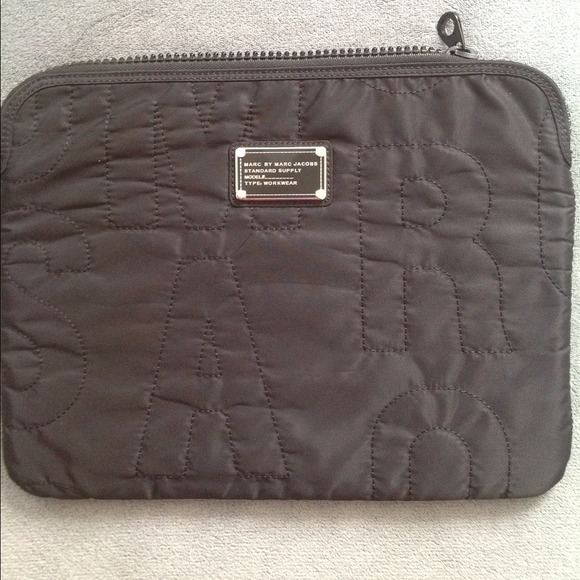 MARC JACOB LAPTOP COVER