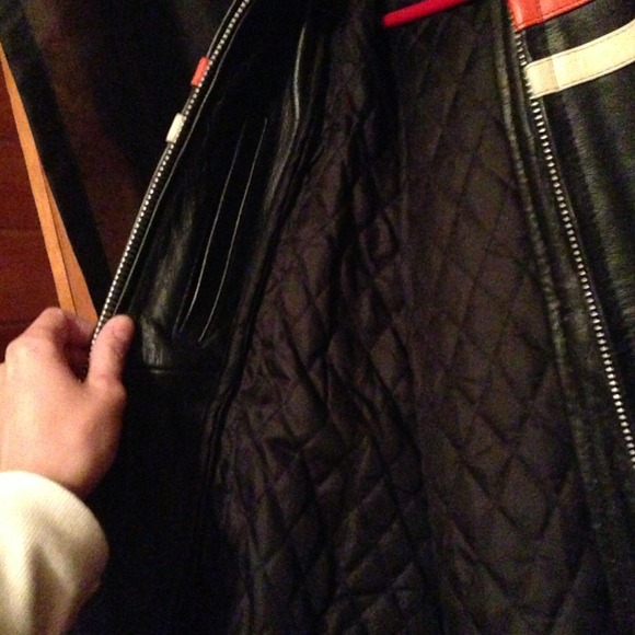🚩Motorcycle leather jacket! - Picture 4 of 4