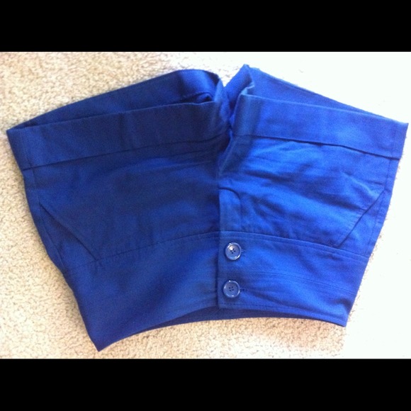 High waisted blue cuffed shorts from the limited