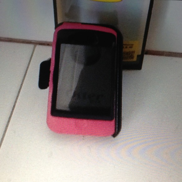 *SOLD* Otter defender for IPhone 4